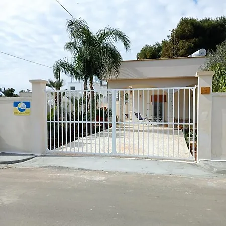 La Luna Guest house *